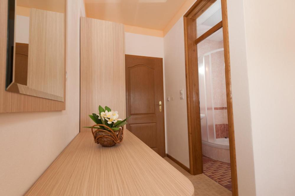 Hotel Ami - M Неум Екстер'єр фото